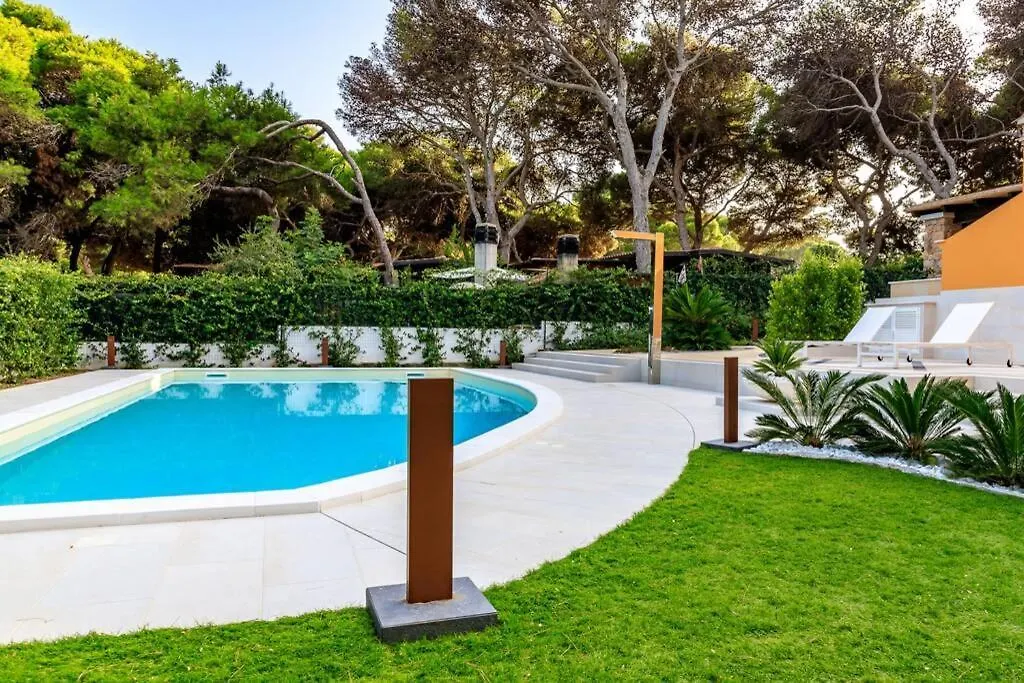 Villa Fenicottero - Exclusive Private Villa With Pool Porto Pino 0*,  Italy
